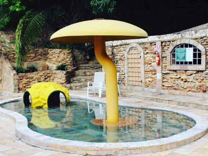 Pousada Recanto Das Araras "Com Acesso Ao Lagoa Quente" Caldas Novas Exterior photo
